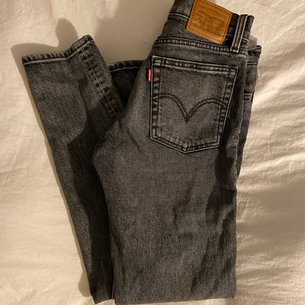 Levi’s Wedgie Jeans